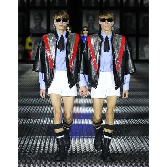 GUCCI BOOTS MENS LACE UP DISTRESSED BLACK LEATHER w LOGO sz 9 / 9.5 US - Picture 2 of 15